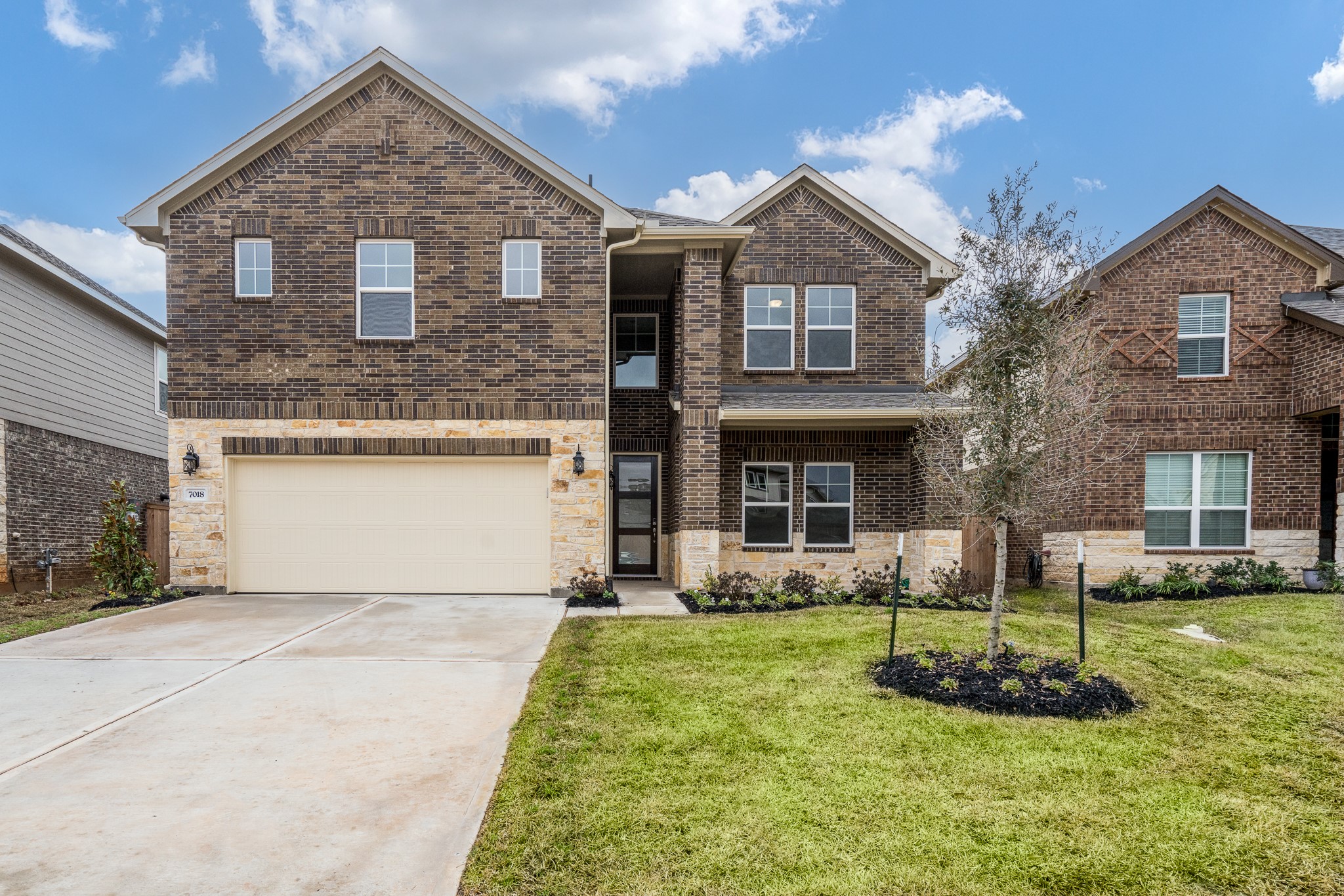 7018 Lauren Oak Drive Conroe TX 77304