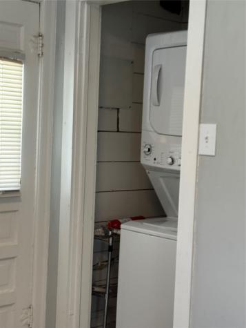 5118 Avenue S 1/2 Galveston TX 77551