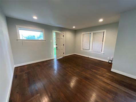 5118 Avenue S 1/2 Galveston TX 77551