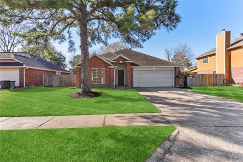 9423 Rippling Fields Drive Houston TX 77064
