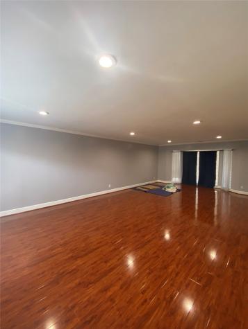 6310 Deerwood Road Houston TX 77057
