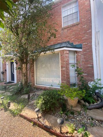 6310 Deerwood Road Houston TX 77057