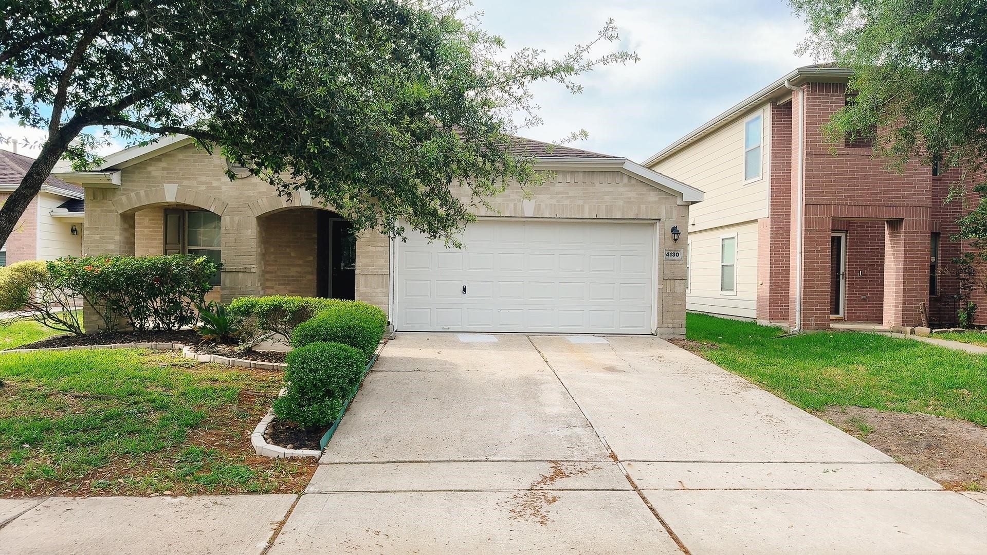 4130 Landshire Bend Drive Houston TX 77048