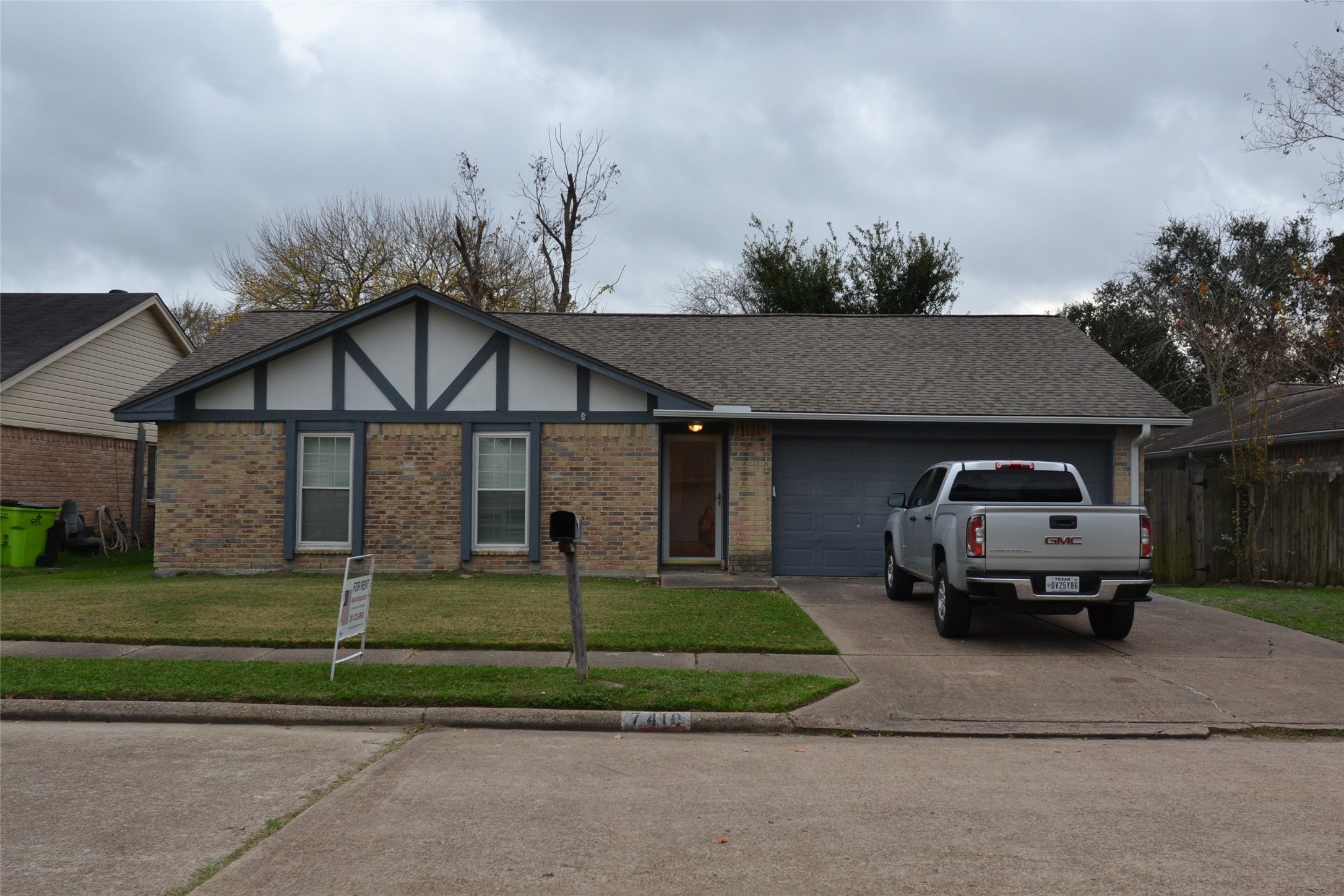 7410 Crystalglen Lane Houston TX 77095