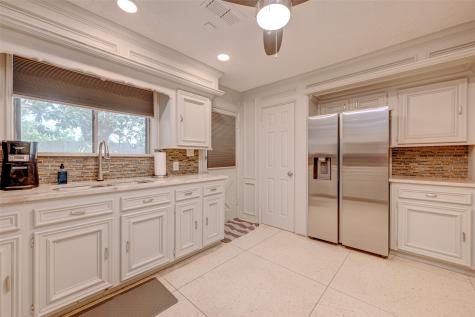 4135 Gairloch Lane Houston TX 77025