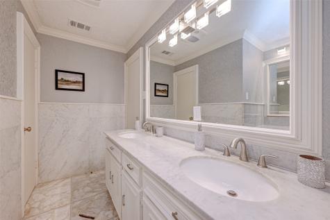 4135 Gairloch Lane Houston TX 77025