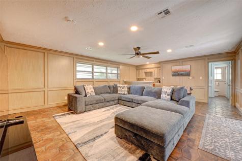 4135 Gairloch Lane Houston TX 77025