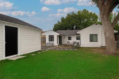 4007 Markham Street Houston TX 77027
