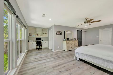 5346 Appleblossom Lane Friendswood TX 77546