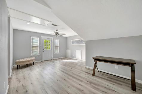 5346 Appleblossom Lane Friendswood TX 77546