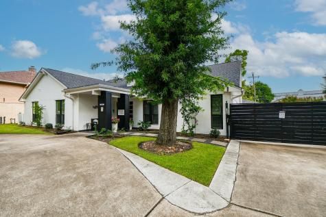 5507 S Braeswood Boulevard Houston TX 77096