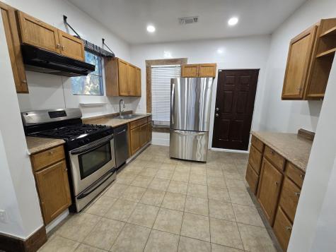 301 Winnie Street Houston TX 77009