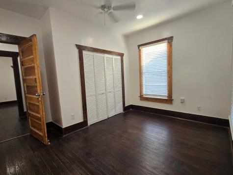 301 Winnie Street Houston TX 77009