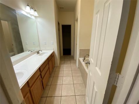13146 N Bellaire Estates Drive Houston TX 77072