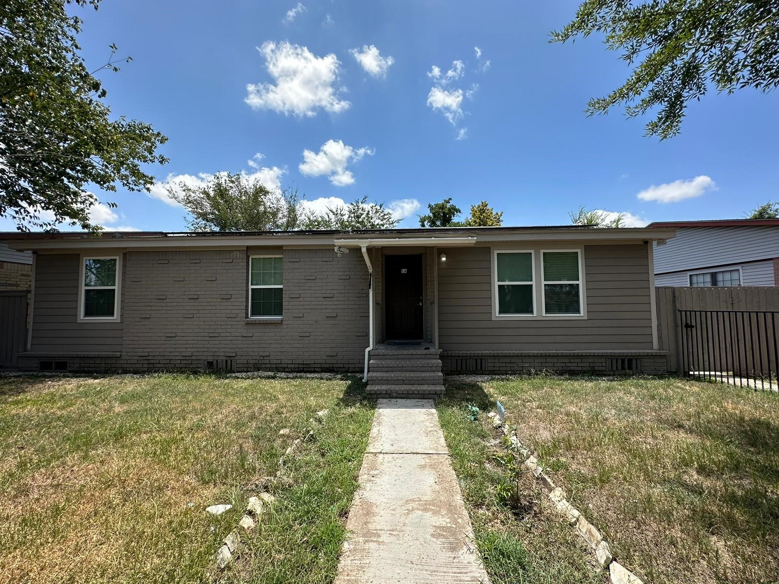 5 Carol Court Brookshire TX 77423