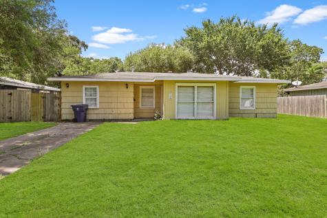 728 22nd Avenue N Texas City TX 77590