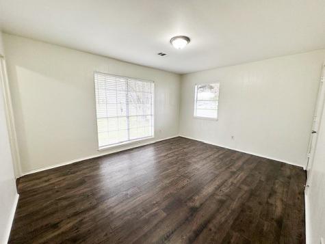 303 Lily Lane Wharton TX 77488