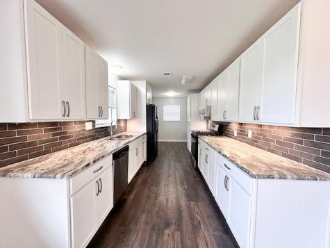 303 Lily Lane Wharton TX 77488