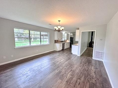 303 Lily Lane Wharton TX 77488