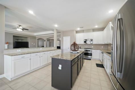 4428 Mae Street Friendswood TX 77546