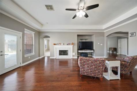 4428 Mae Street Friendswood TX 77546