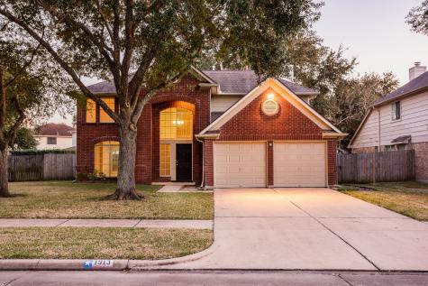 1913 Endeavor Court Seabrook TX 77586