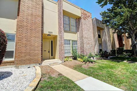 5240 Woodlawn Place Bellaire TX 77401