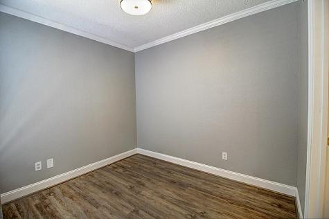 5240 Woodlawn Place Bellaire TX 77401