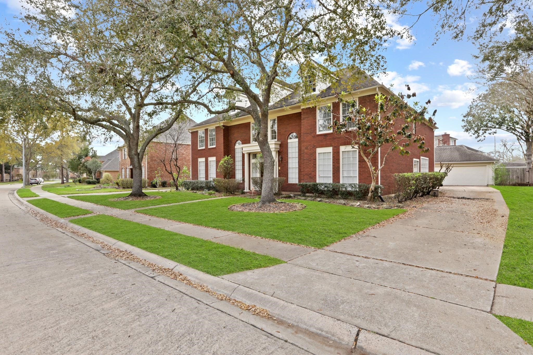 3718 Stockbridge Drive Sugar Land TX 77479