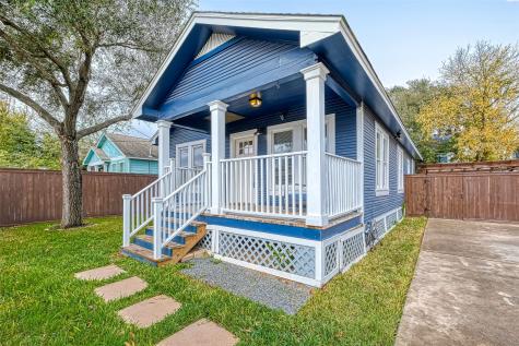1721 Airline Drive Houston TX 77009