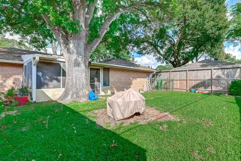 4827 Spellman Road Houston TX 77035