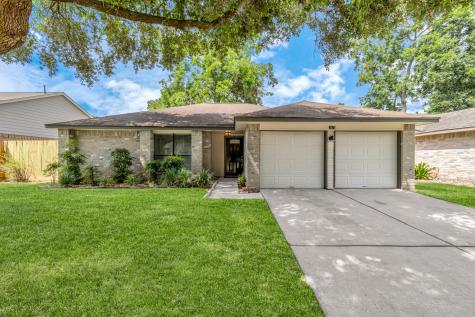 2423 Willow Bend Drive Richmond TX 77406