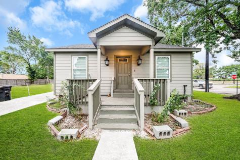4702 Herschell Street Houston TX 77028