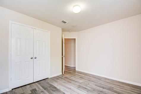 5002 Kale Court Houston TX 77066