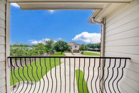 5002 Kale Court Houston TX 77066