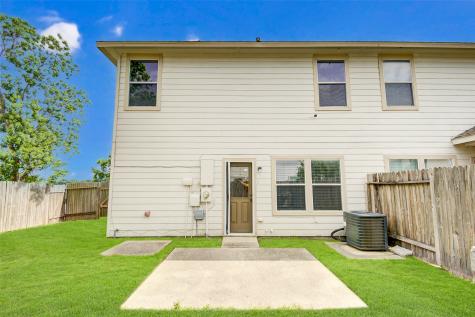 5002 Kale Court Houston TX 77066