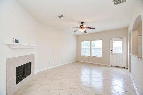 5002 Kale Court Houston TX 77066