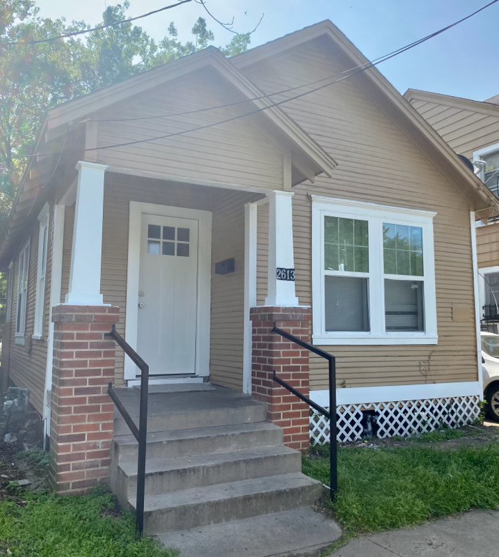 2613 Nettleton Street Houston TX 77004