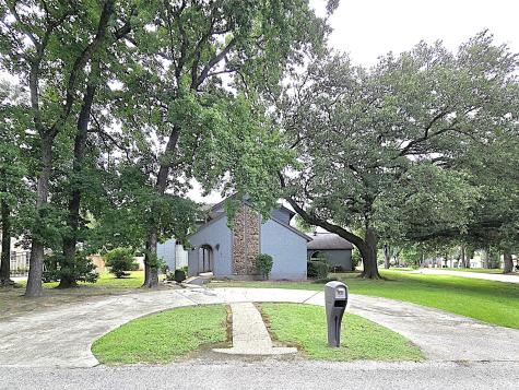 560 Brandon Road Conroe TX 77302