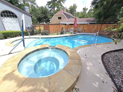560 Brandon Road Conroe TX 77302