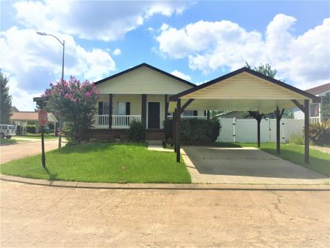 10003 Summerberry Lane Tomball TX 77375