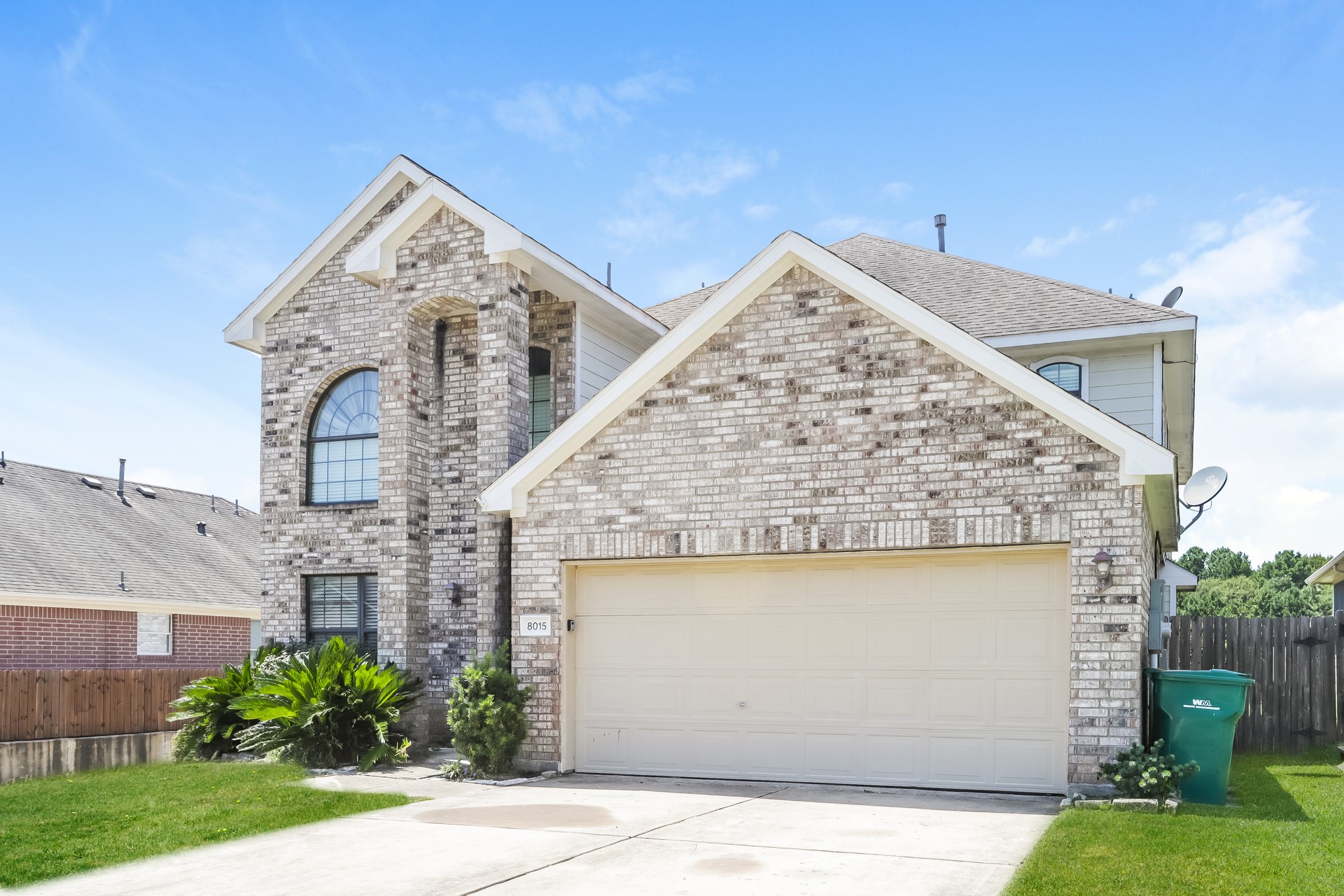 8015 N Tarrytown Crossing Drive Conroe TX 77304