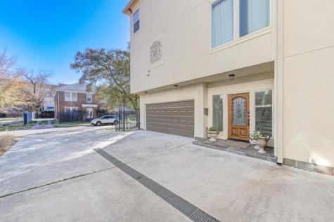 1326 W Bell Street Houston TX 77019