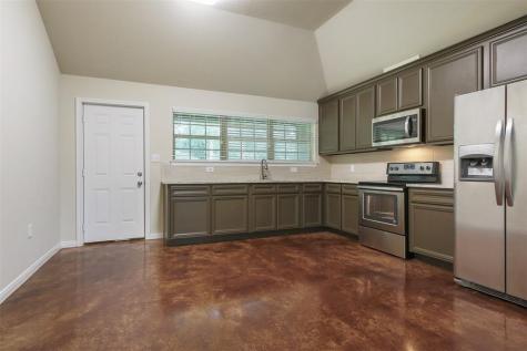 5610 Highline Drive Montgomery TX 77316