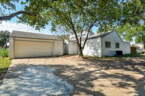 11202 Bandlon Drive Houston TX 77072