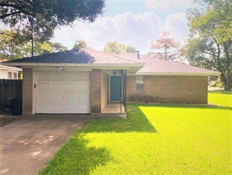 626 N Resident Street Wharton TX 77488