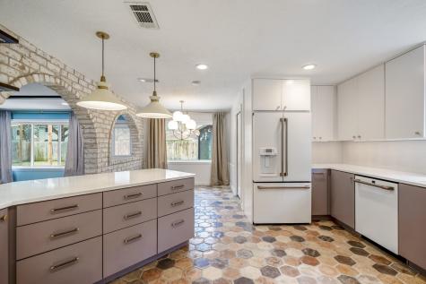 11727 Moorcreek Drive Houston TX 77070