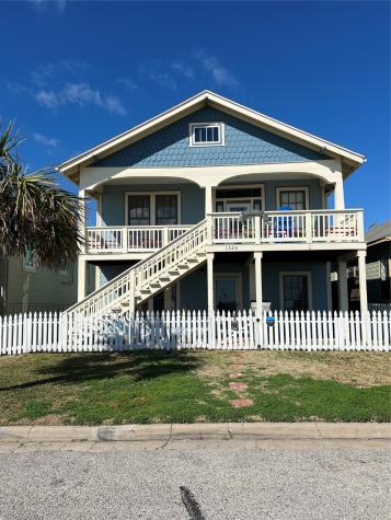 1320 Avenue N 1/2 Galveston TX 77550