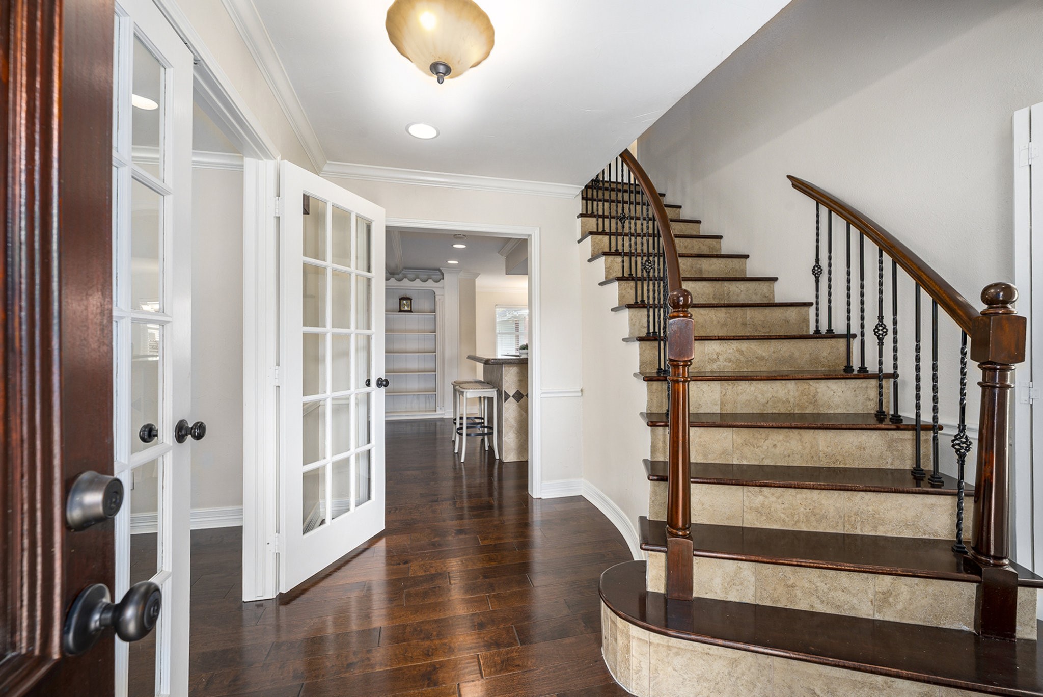 811 Forest Lake Drive Seabrook TX 77586