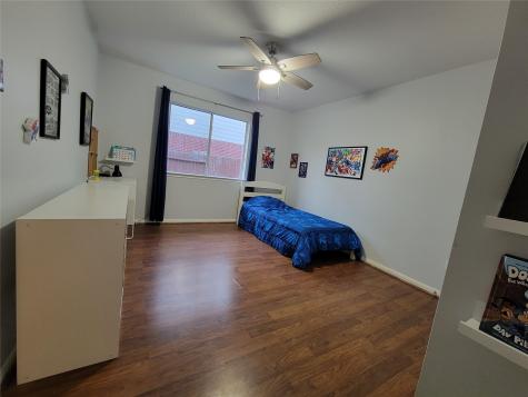 2301 Land Street Pearland TX 77584